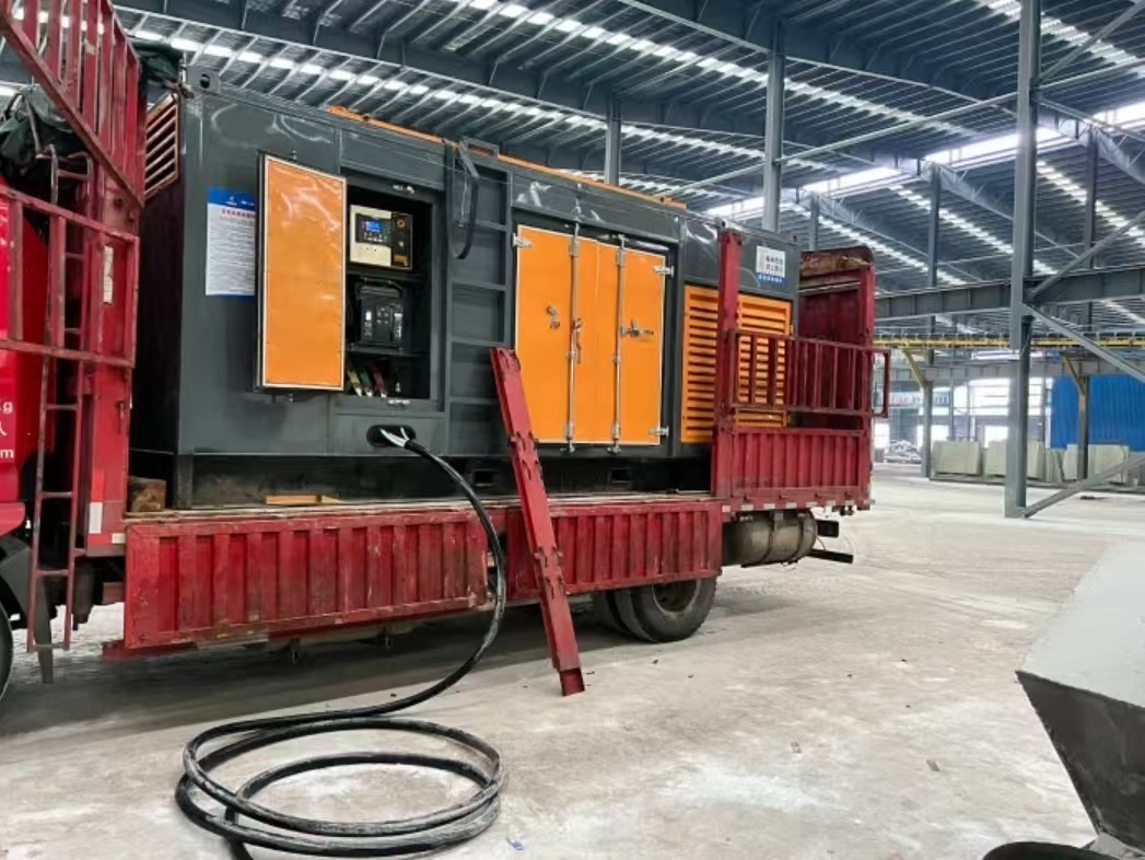 東莞發(fā)電機出租，常年供應(yīng)20-5000kW柴油發(fā)電機