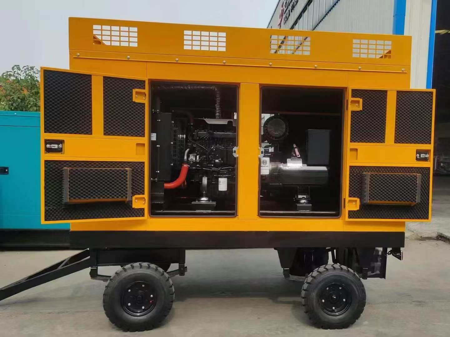 塘廈發(fā)電機出租，東莞發(fā)電機租賃，出租發(fā)電機、24小時服務(wù)